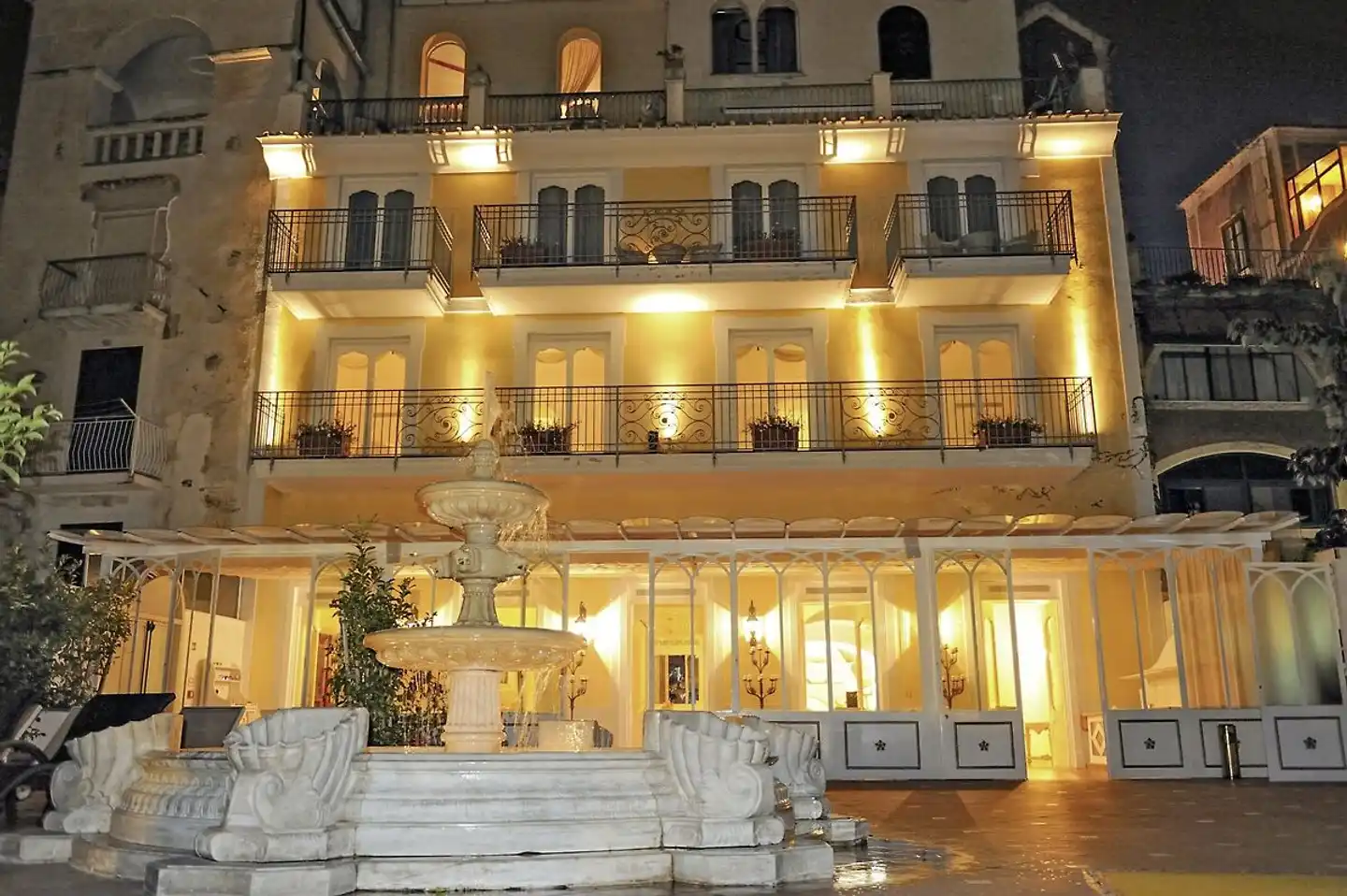 Villa Fraulo Lobby