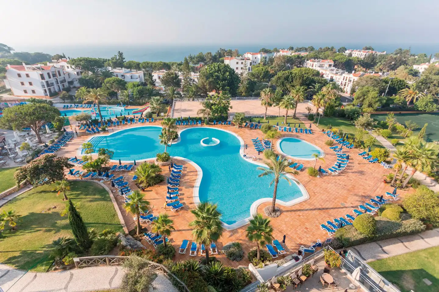 Alfagar Aparthotel Pool