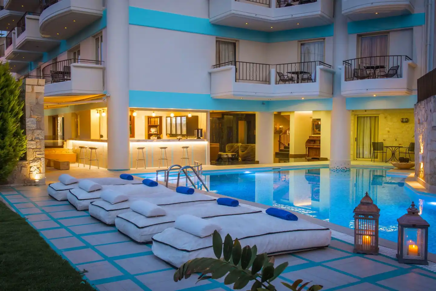 Anesis Blue Boutique Hotel Pool