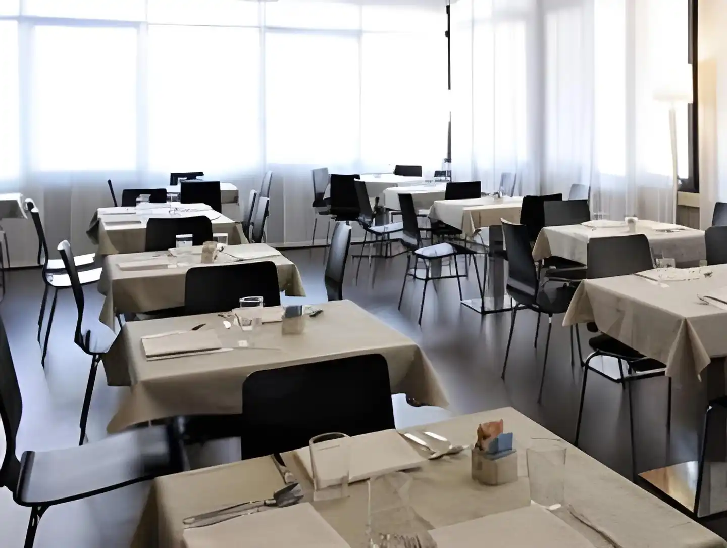 M14 Restaurant