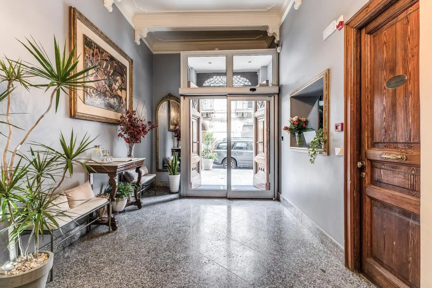 La Residenza Lobby