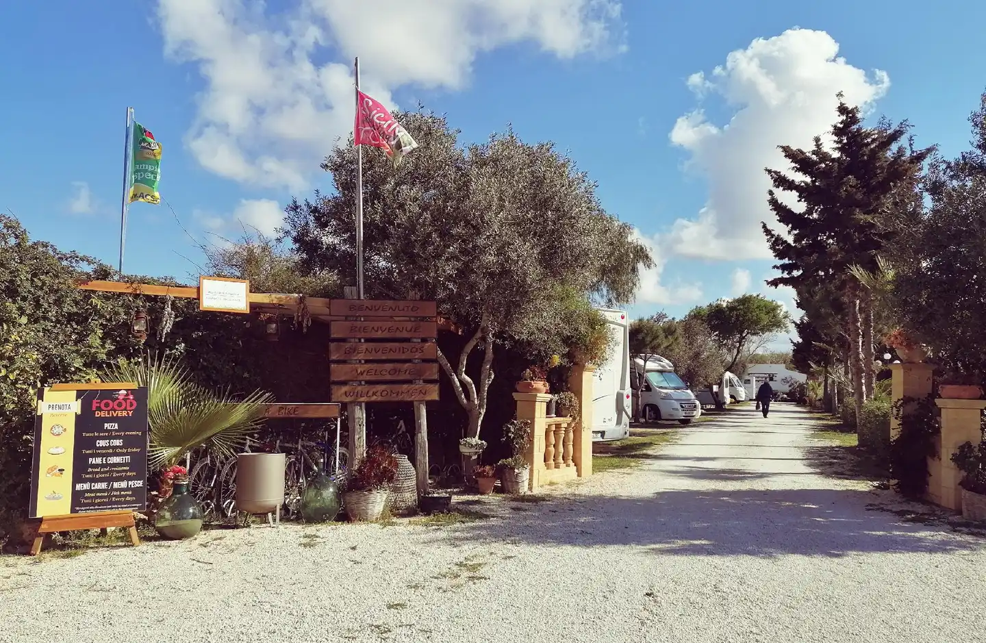 Lilybeo Village Aussenansicht