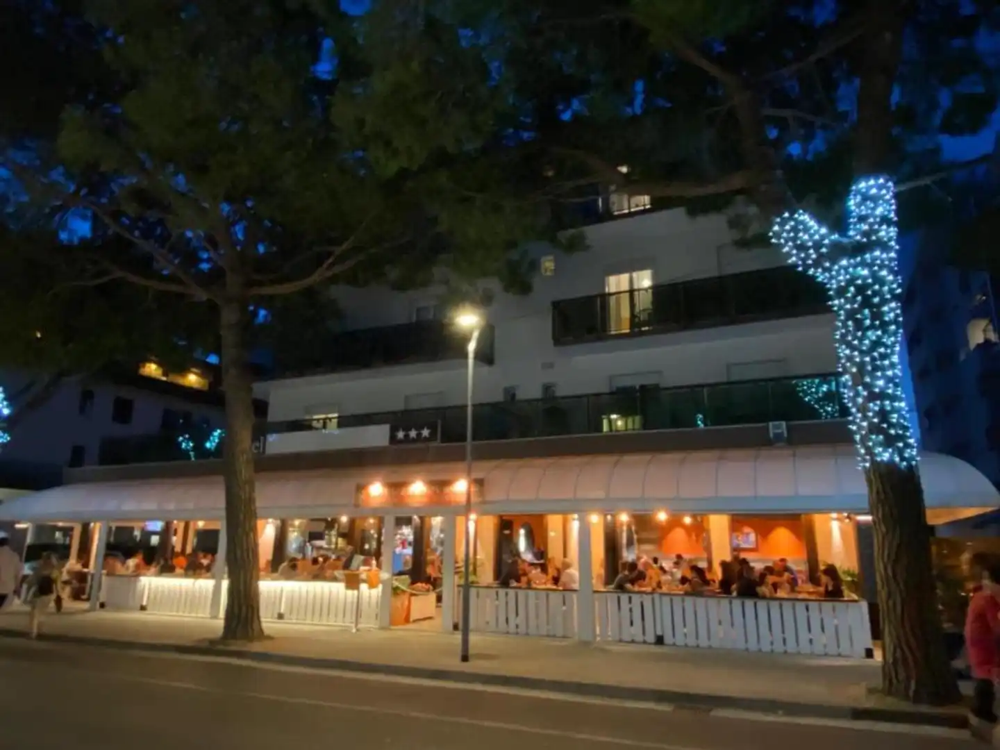La Maison Hotel Aussenansicht