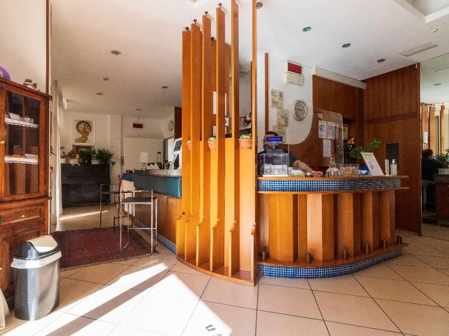 Ausonia Lobby