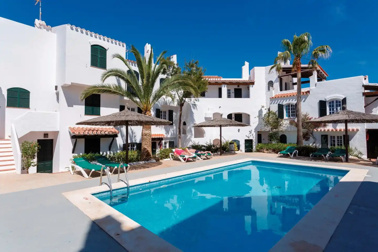 Carema Garden Village Pool