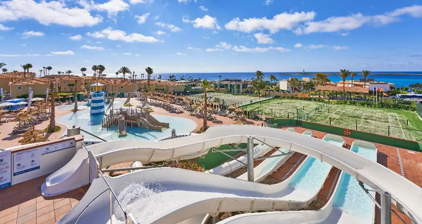 Insotel Punta Prima Prestige Suites & Spa Pool