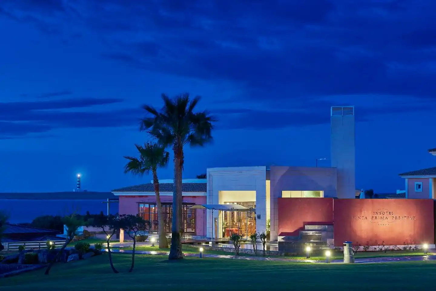 Insotel Punta Prima Prestige Suites & Spa Aussenansicht