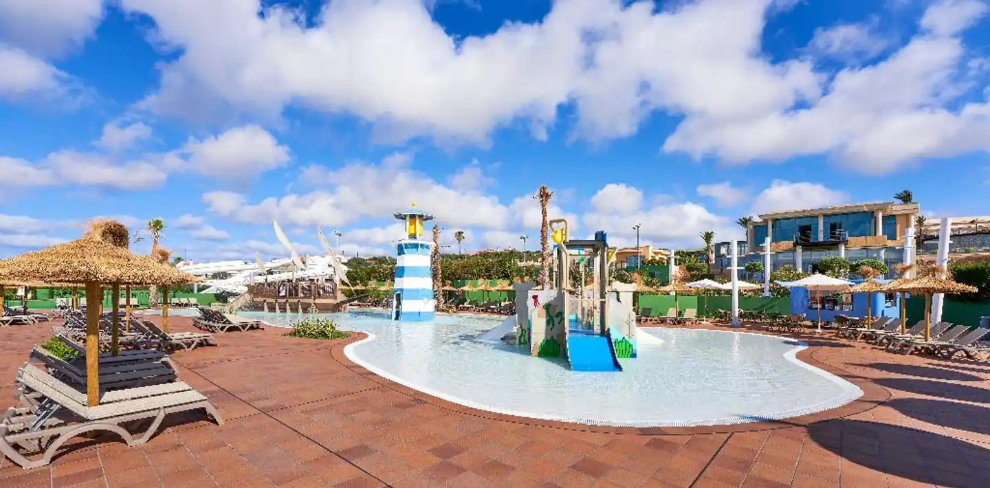Insotel Punta Prima Prestige Suites & Spa Pool