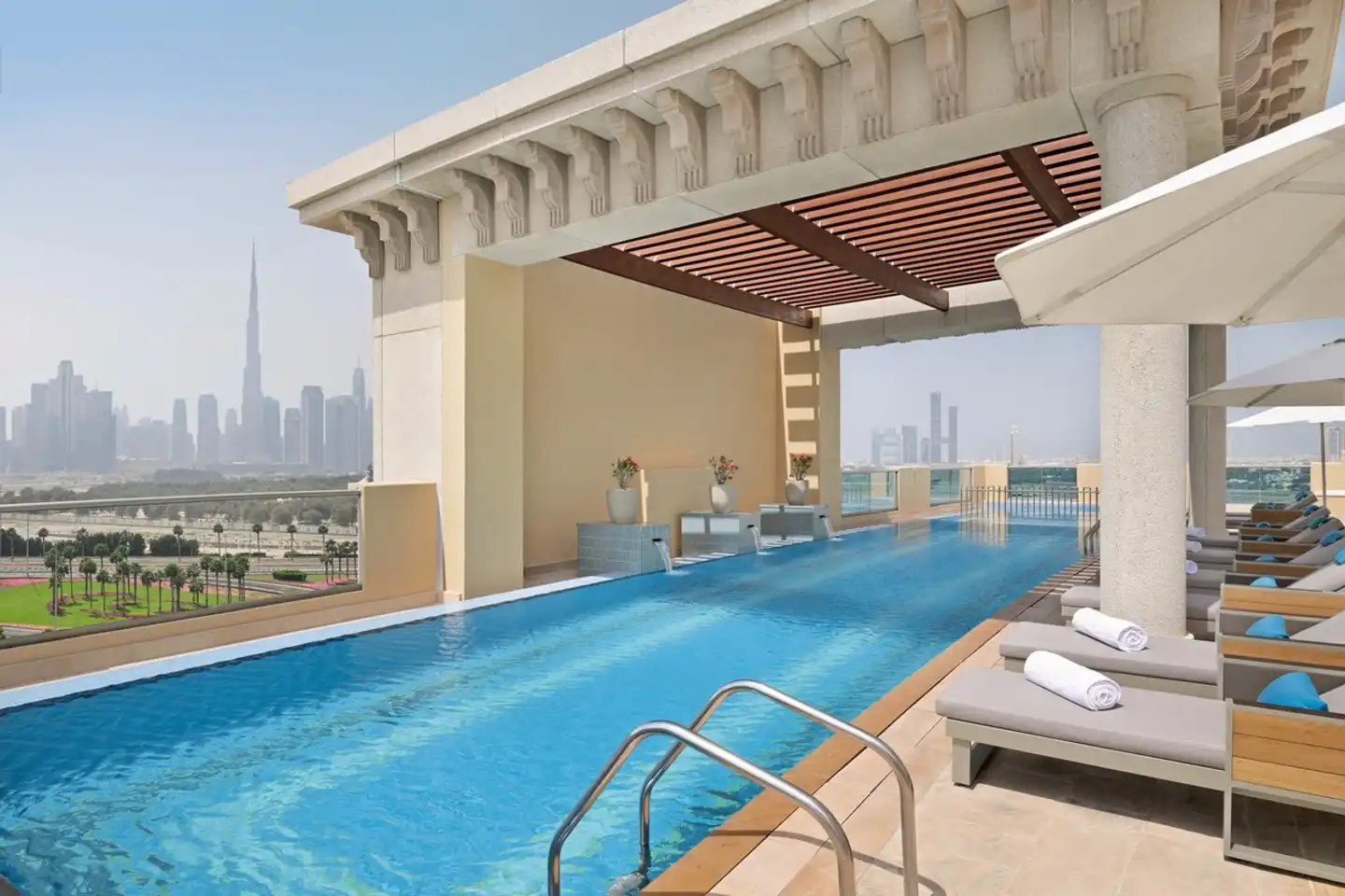 Marriott Al Jaddaf Hallenbad