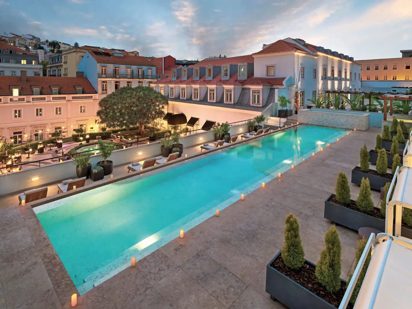 The One Palacio da Anunciada Pool