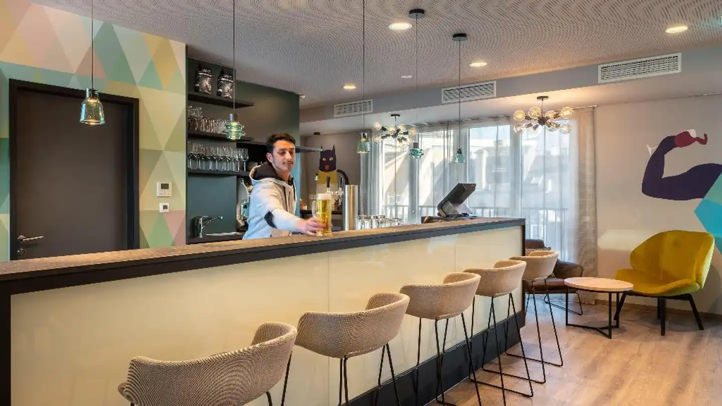 the niu Charly Bar