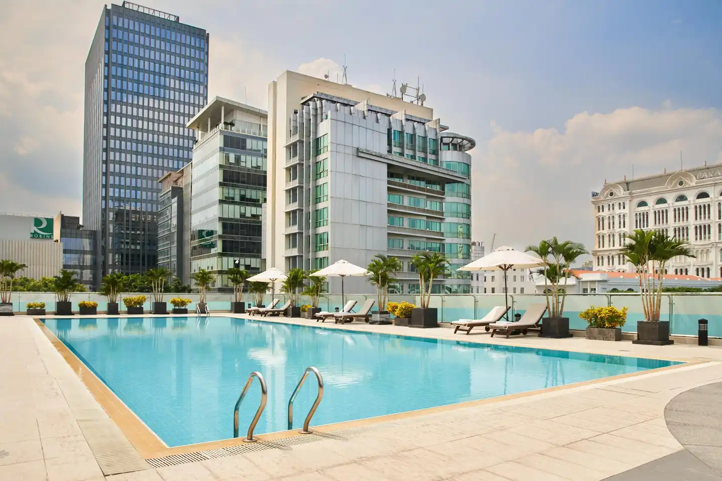 Crescent Residence Pool