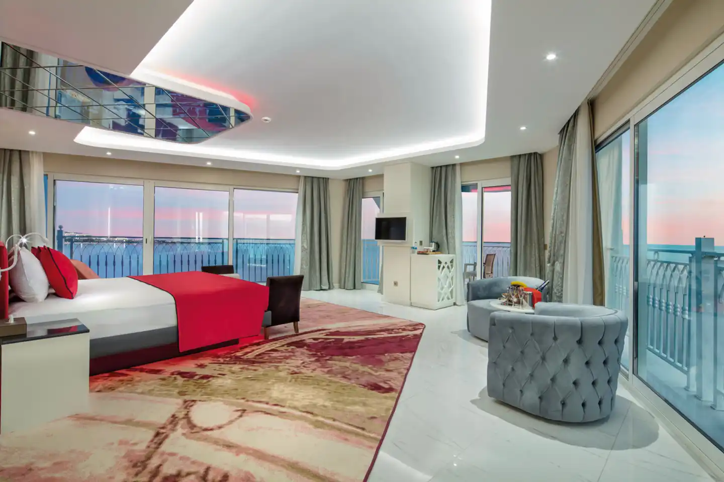 Granada Luxury Beach Lobby