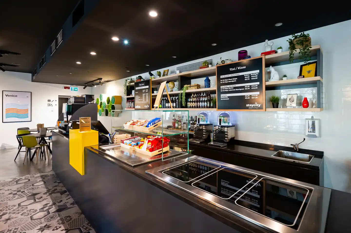 Staycity Aparthotels Venice - Mestre Bar