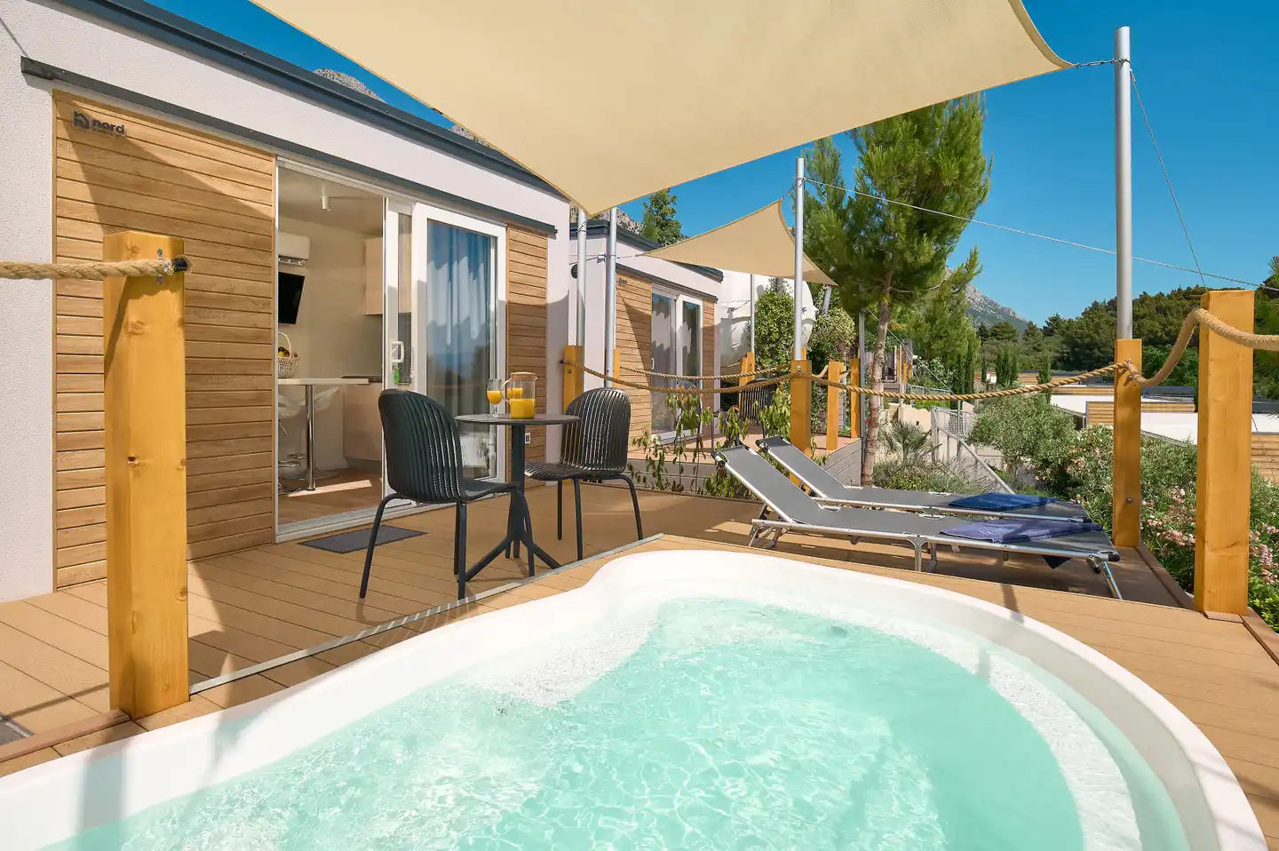 Medora Orbis Luxury Homes & Camping Wellness