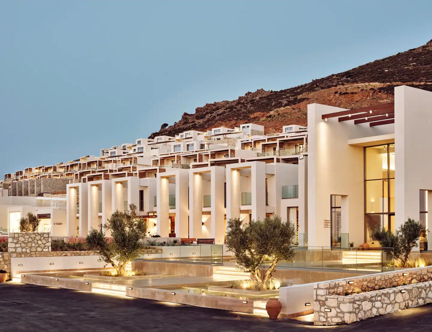The Royal Senses Resort & Spa, Curio Collection by Hilton Bar