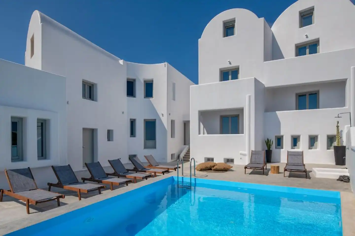 Seven Suites Pool