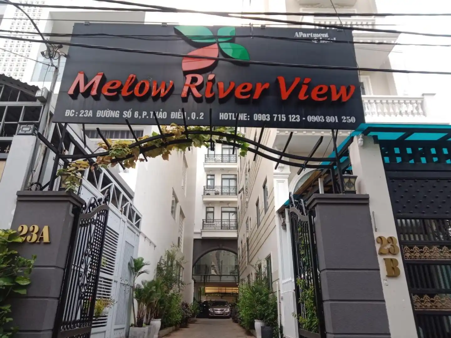 Melow Riverview Apartment Aussenansicht