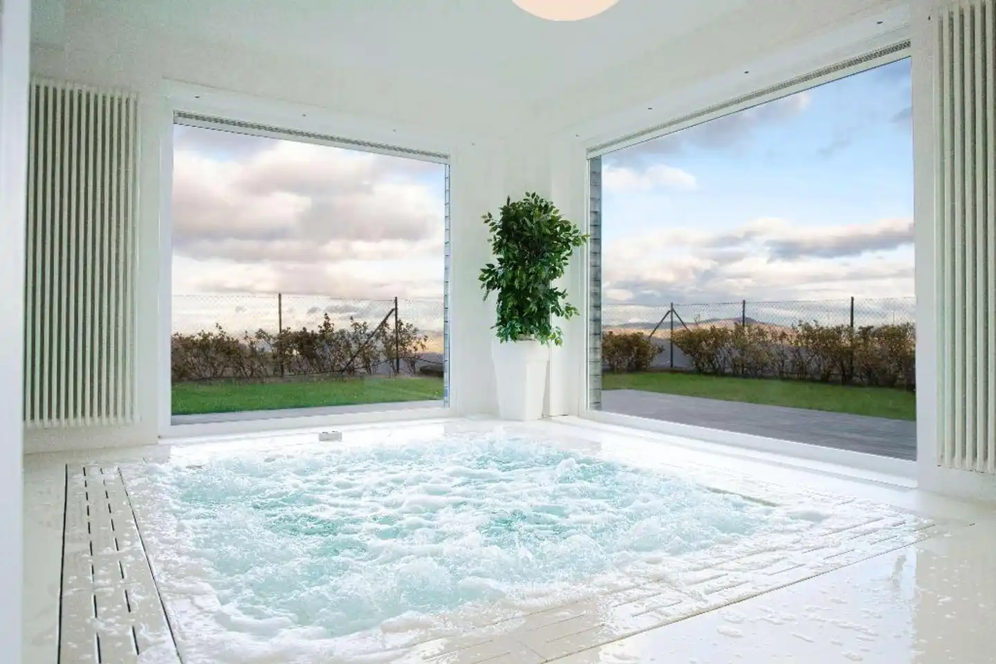Villa delle Fate Hallenbad