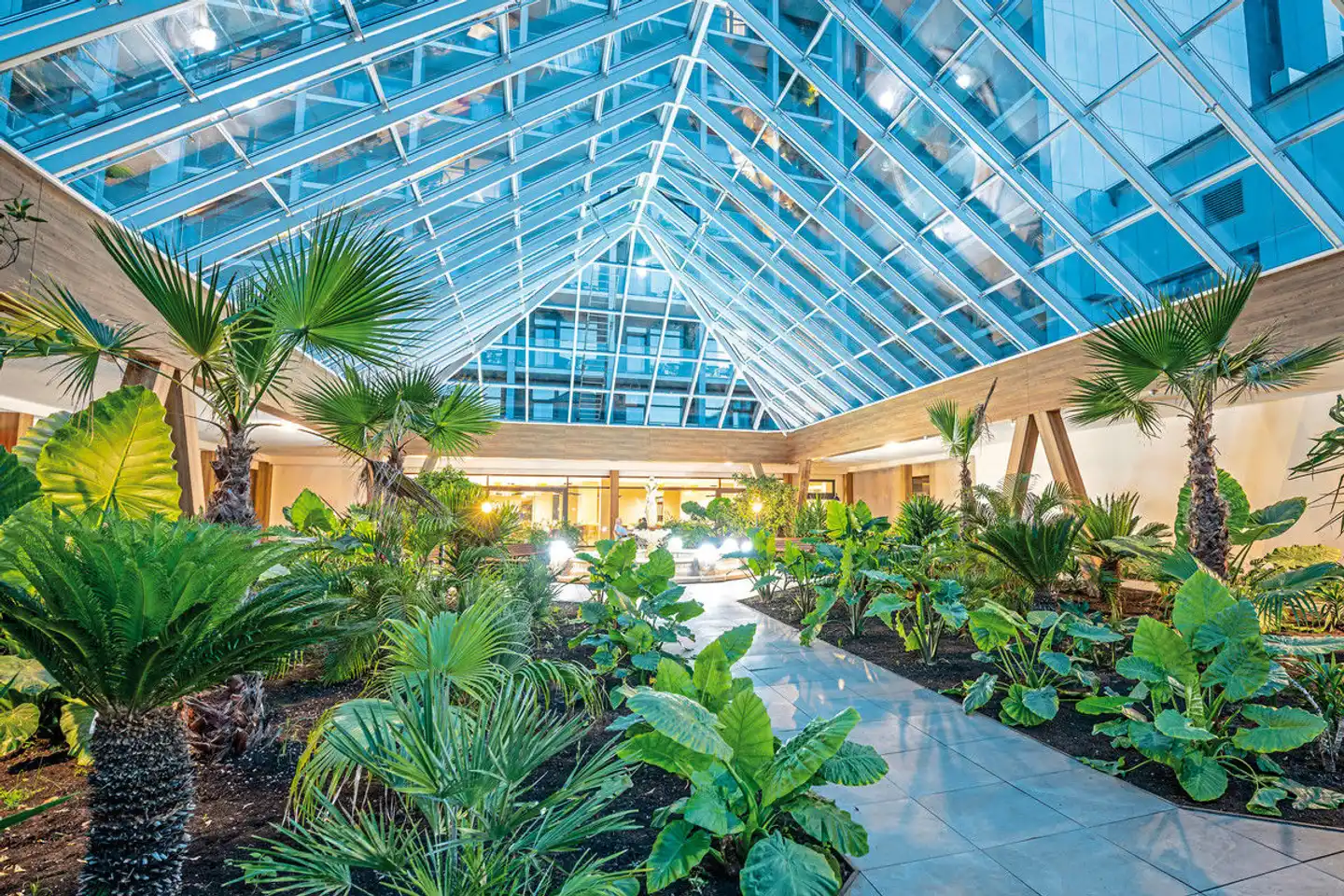 Olymp IV Lobby