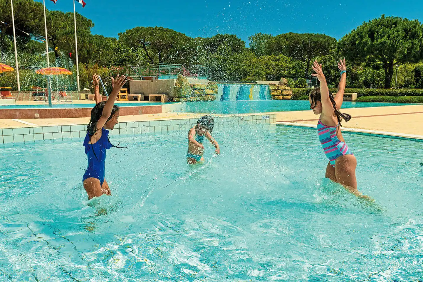 Pappasole Camping Village Bungalow Pool