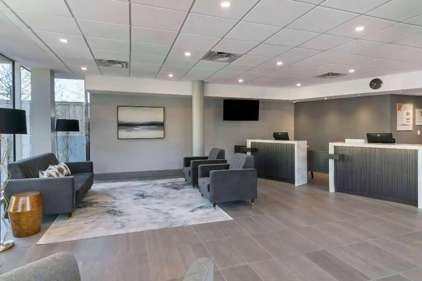 Quality Inn Nanaimo Lobby