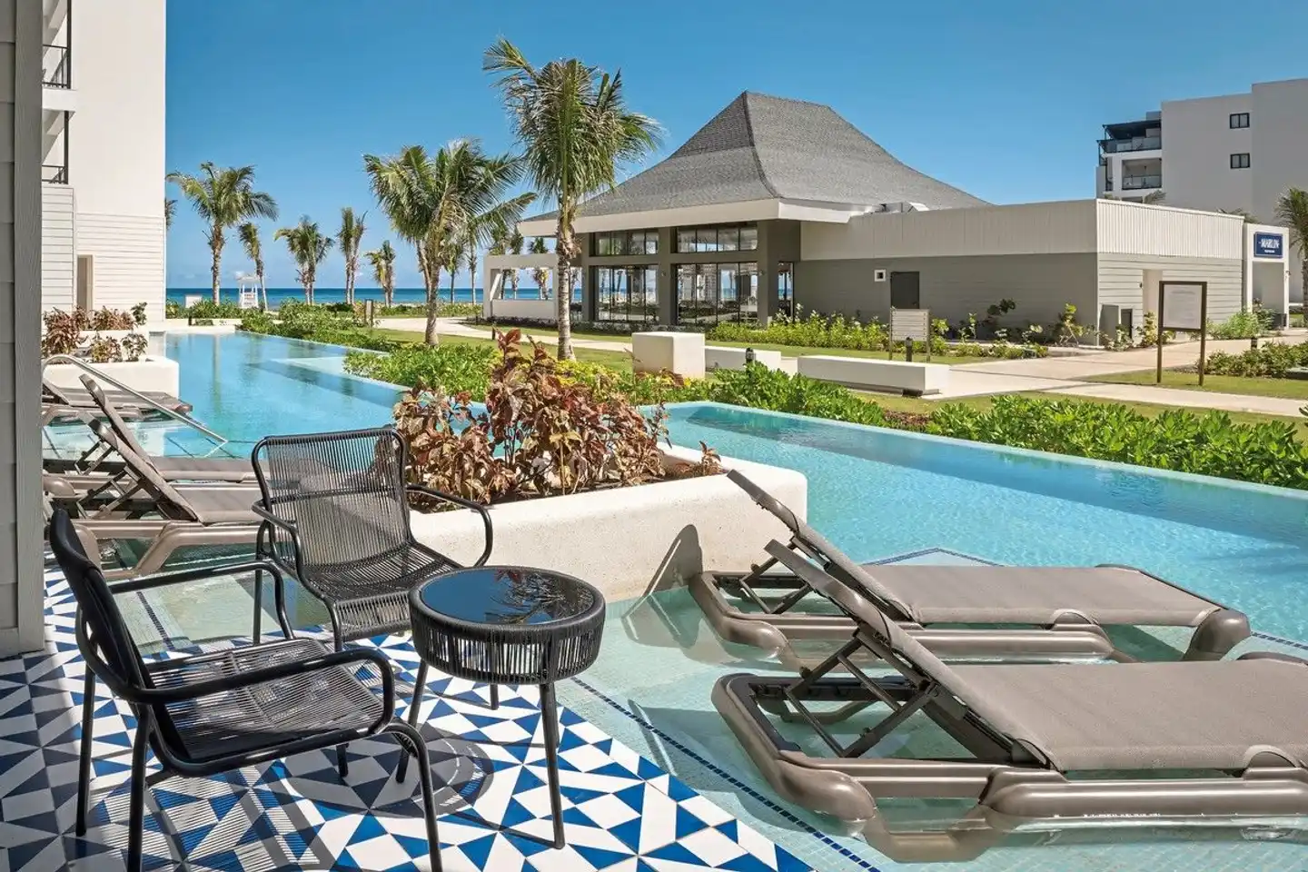 Ocean Eden Bay Pool