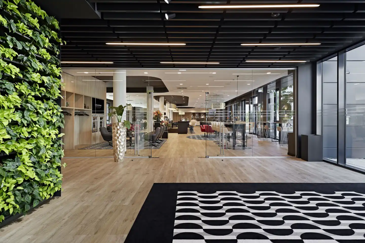LÉGÈRE Hotel Erfurt Lobby