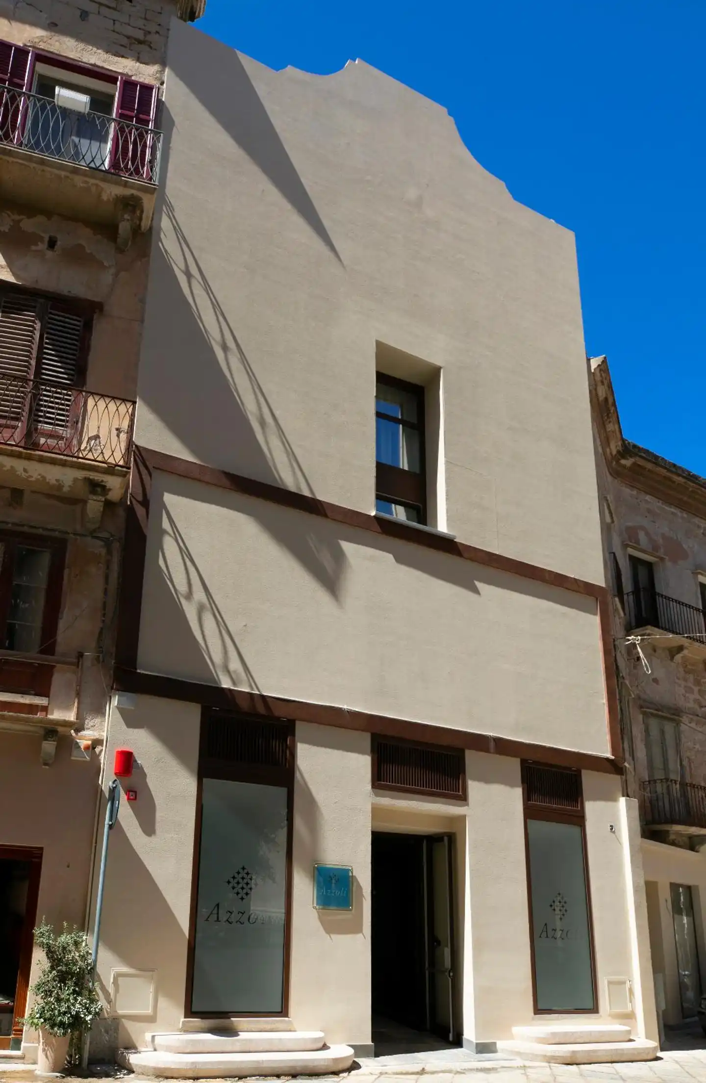 Azzoli Trapani - Apartments & Skypool Aussenansicht