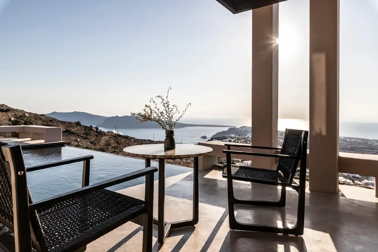 Nimbus Santorini Terrasse