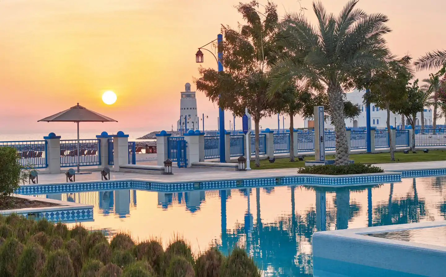 Hilton Salwa Beach Resort & Villas Pool
