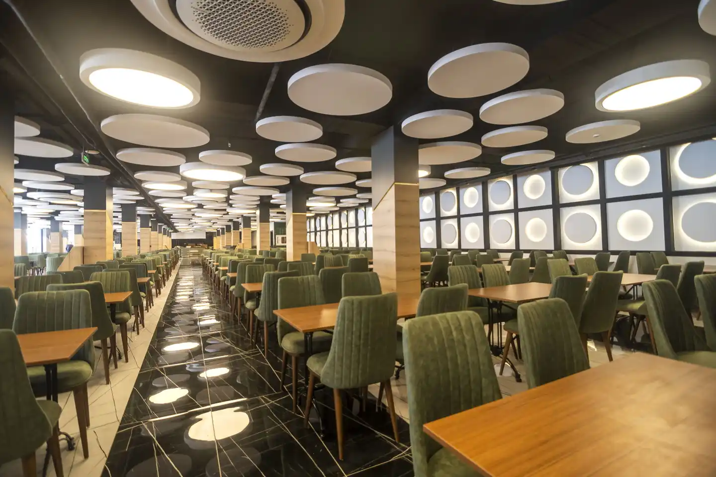 Grand Kolibri Prestige & Spa Restaurant