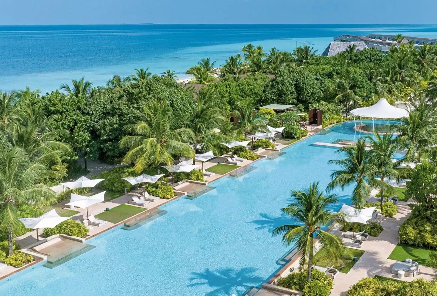 Kuda Villingili Pool