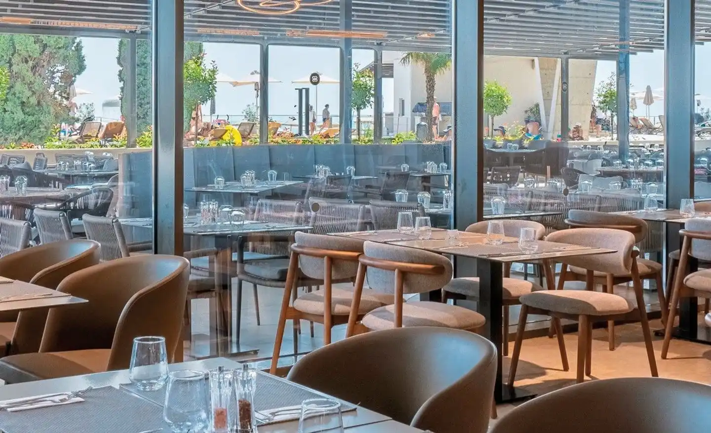 GRIFID Noa Restaurant
