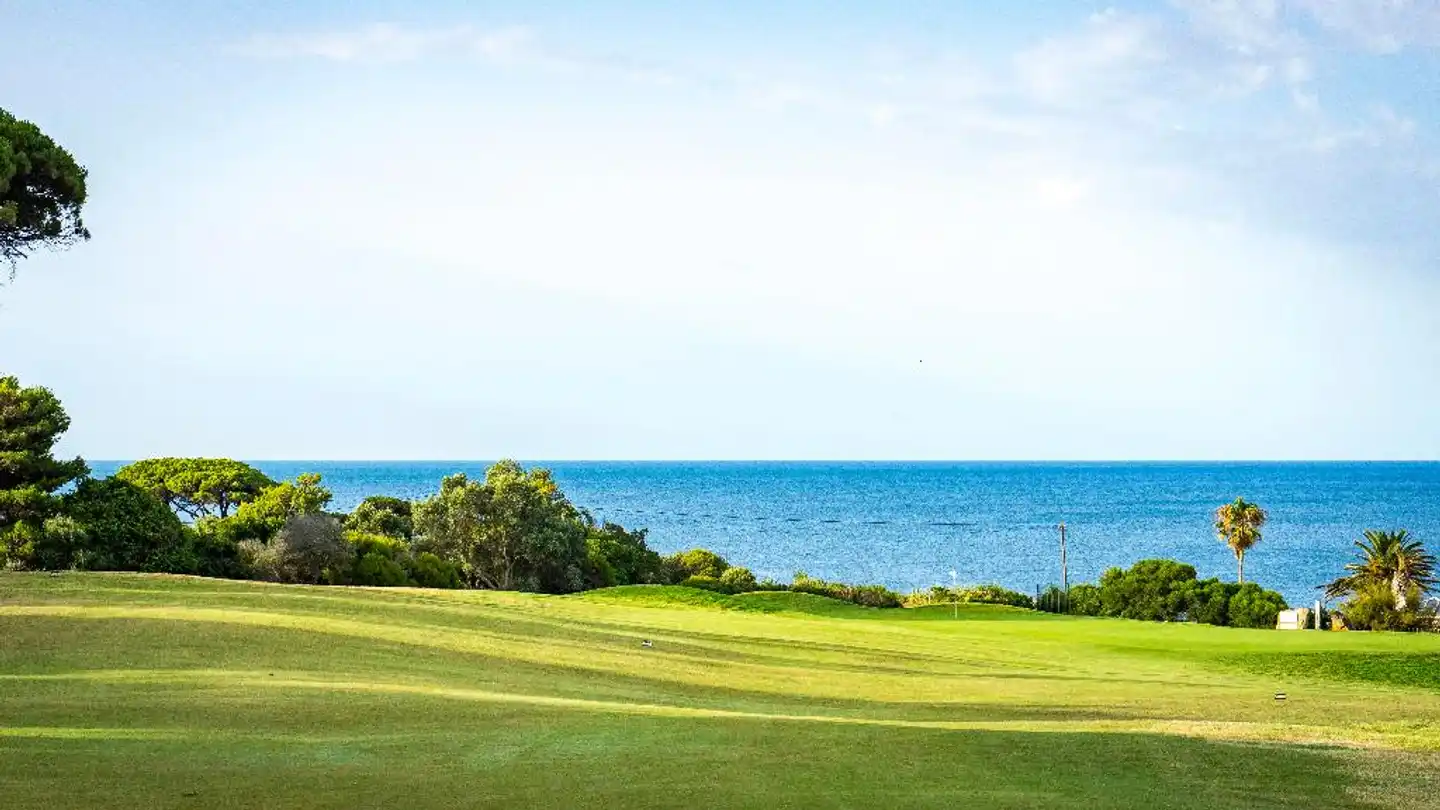 Onyria Quinta da Marinha Hotel Landschaft