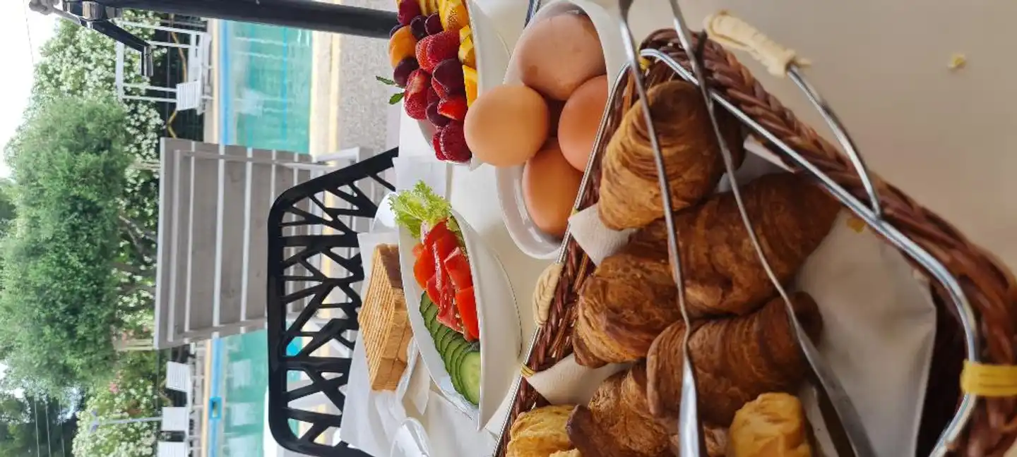 Greek Pride Aithrion Hotel Restaurant