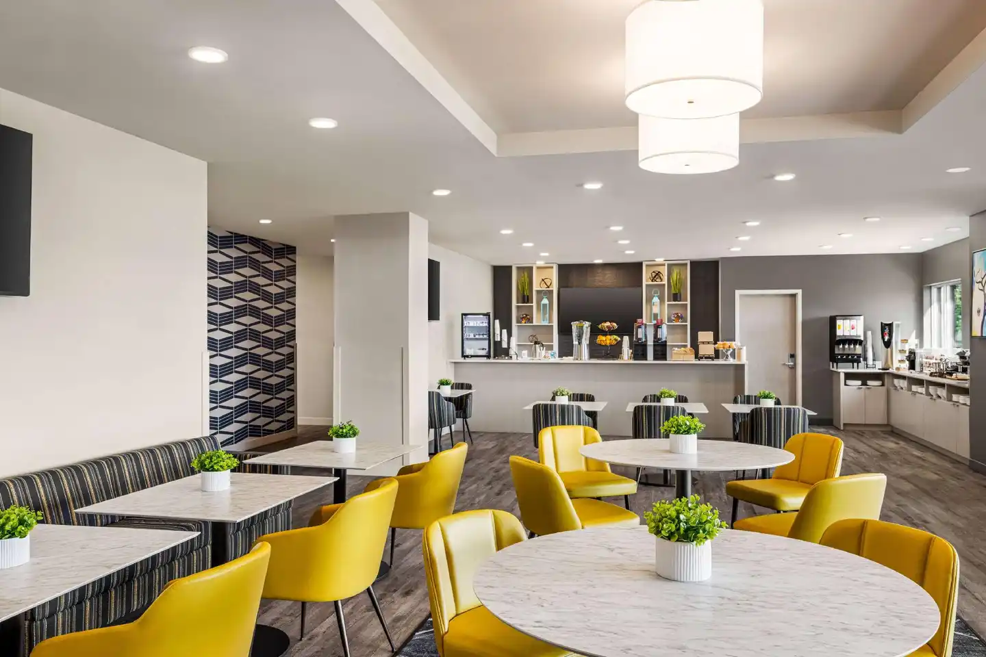 Microtel Inn & Suites Montreal Airport - Dorval QC Bar