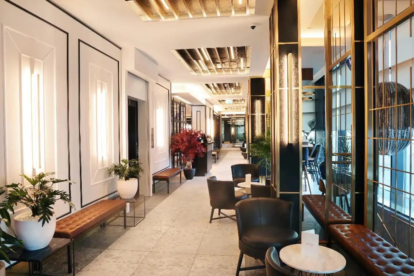 Hótel Reykjavík Saga Lobby