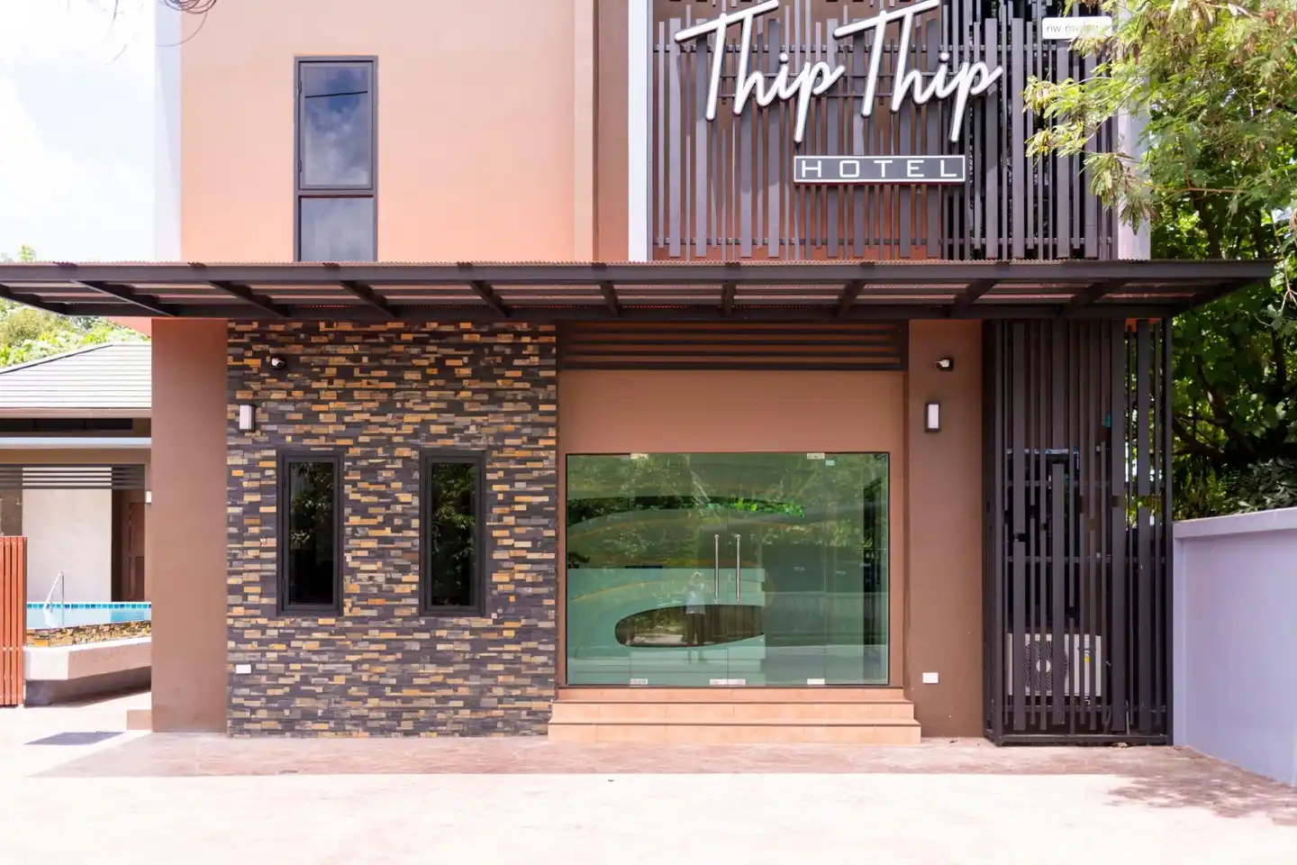 Thip Thip Hotel Modellaufnahme