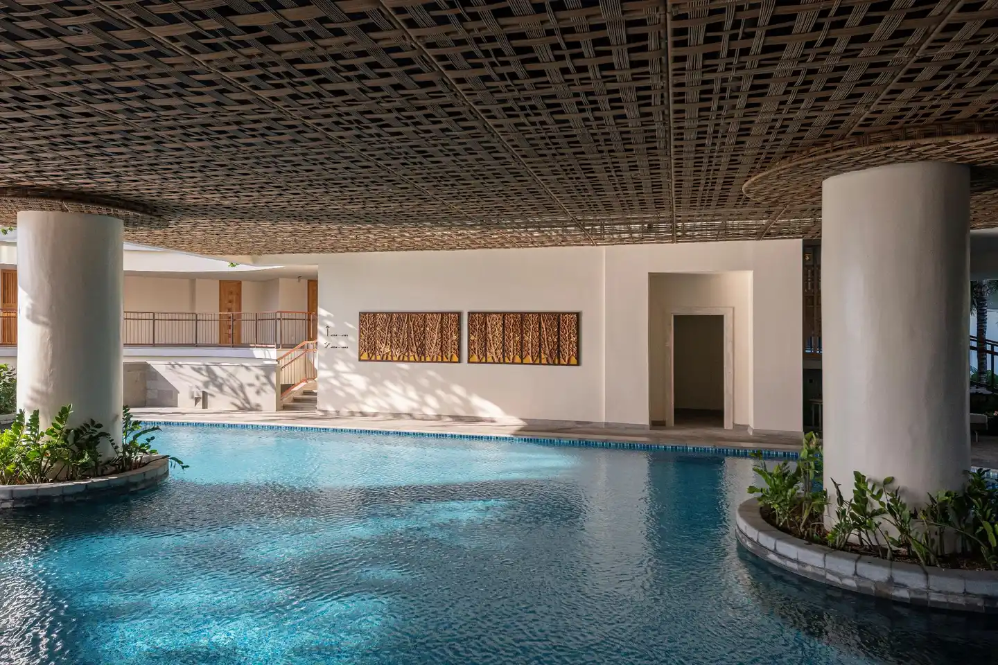 AYANA Segara Bali Hallenbad