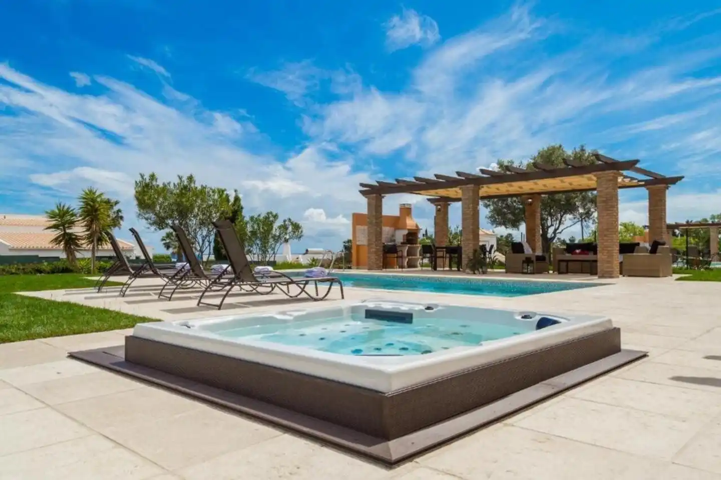 Colina da Lapa & Villas Pool
