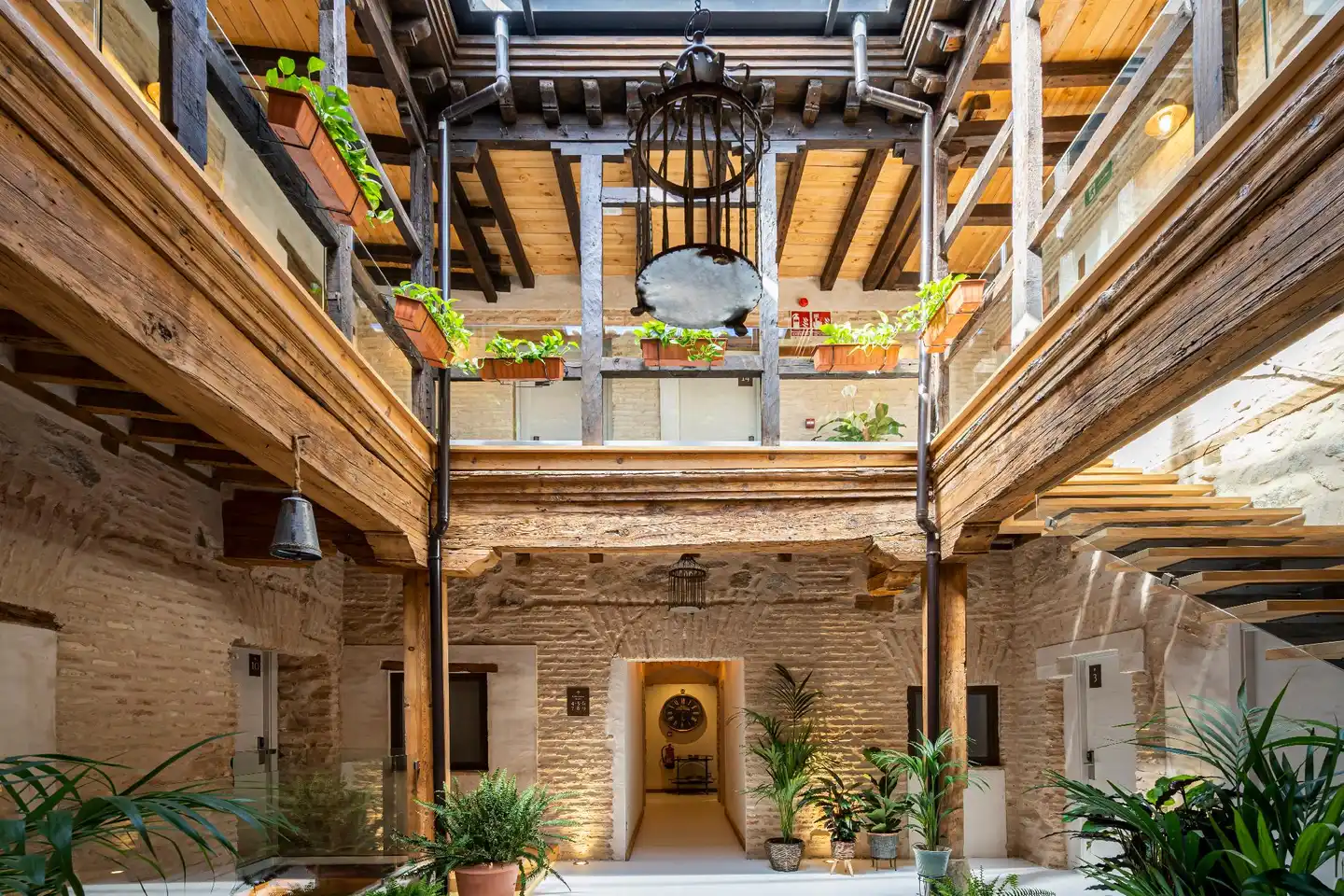 Hostal Azacanes Aussenansicht