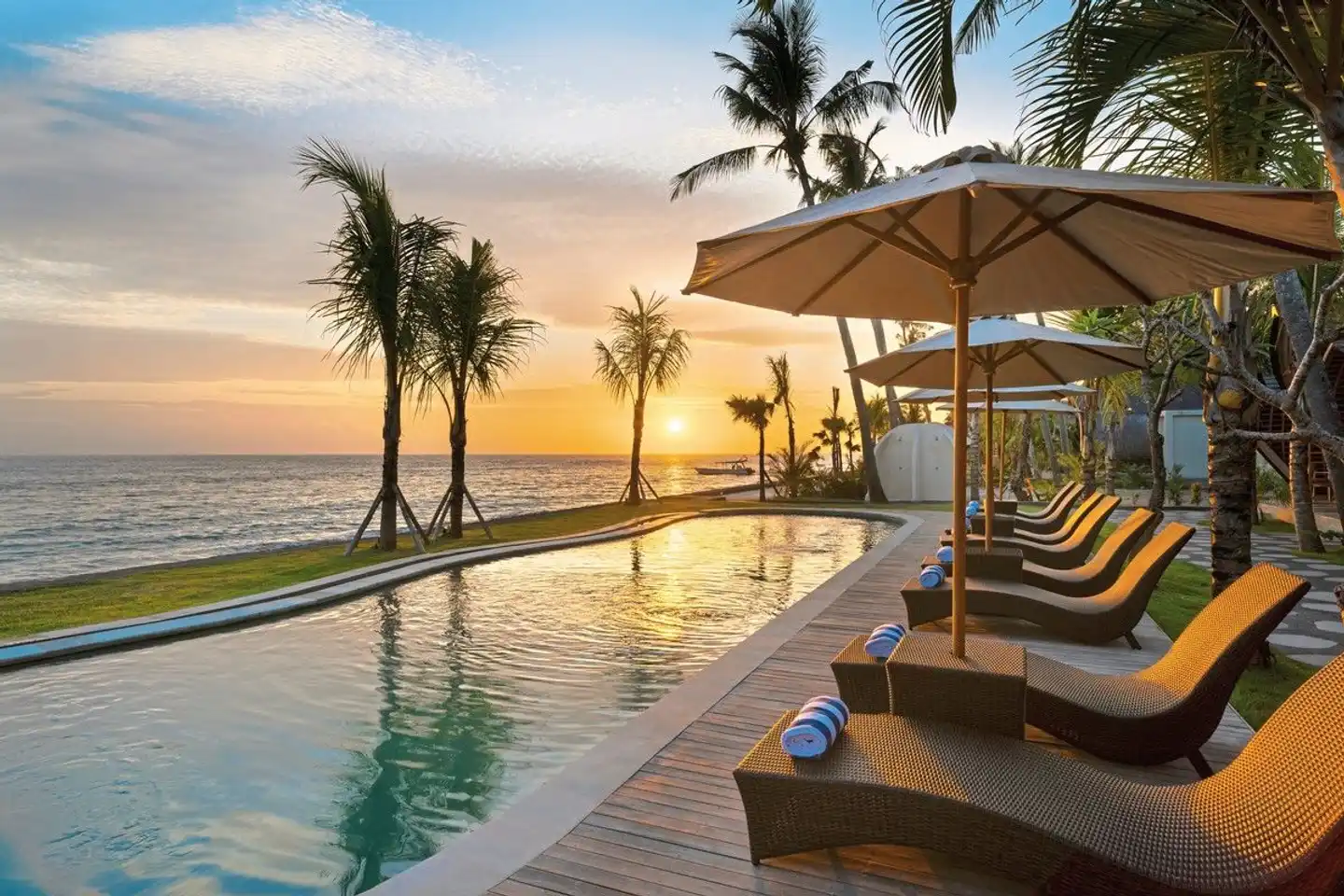 The Sankara Beach Resort Nusa Penida Pool