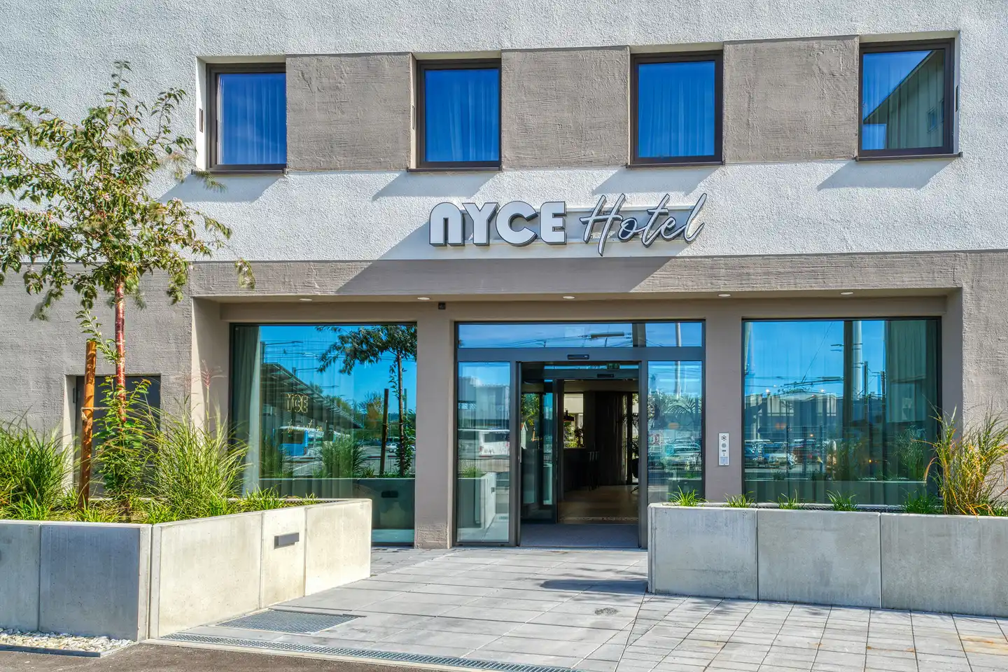 NYCE Hotel Ulm Aussenansicht