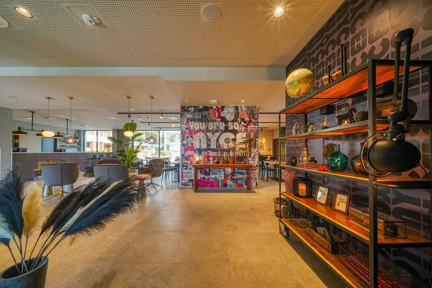 NYCE Hotel Ulm Lobby