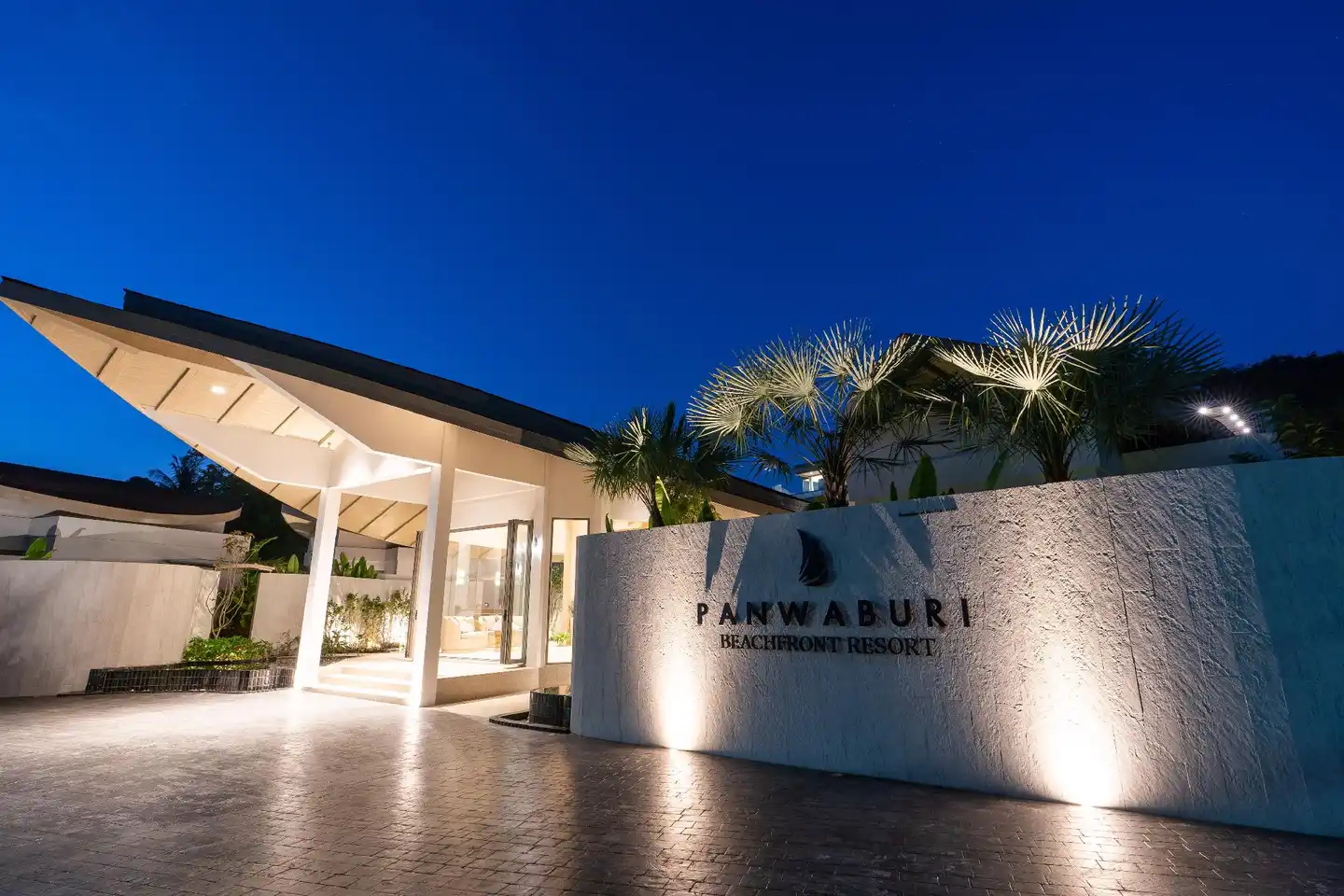 Panwaburi Beachfront Resort (SHA Extra Plus) Aussenansicht
