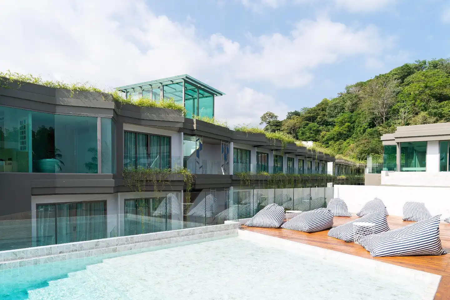 Panwaburi Beachfront Resort (SHA Extra Plus) Aussenansicht