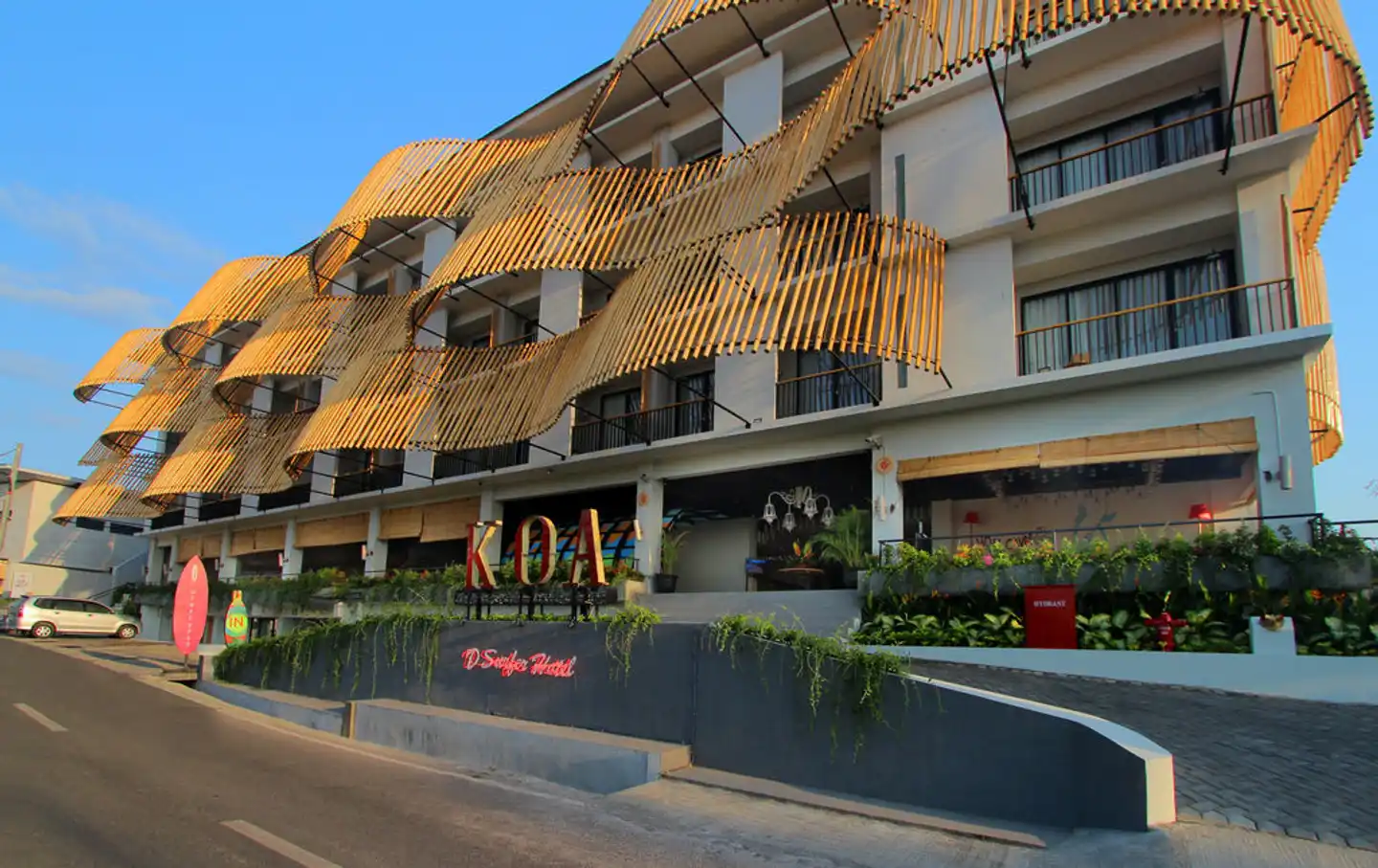 Koa D'Surfer Hotel Aussenansicht