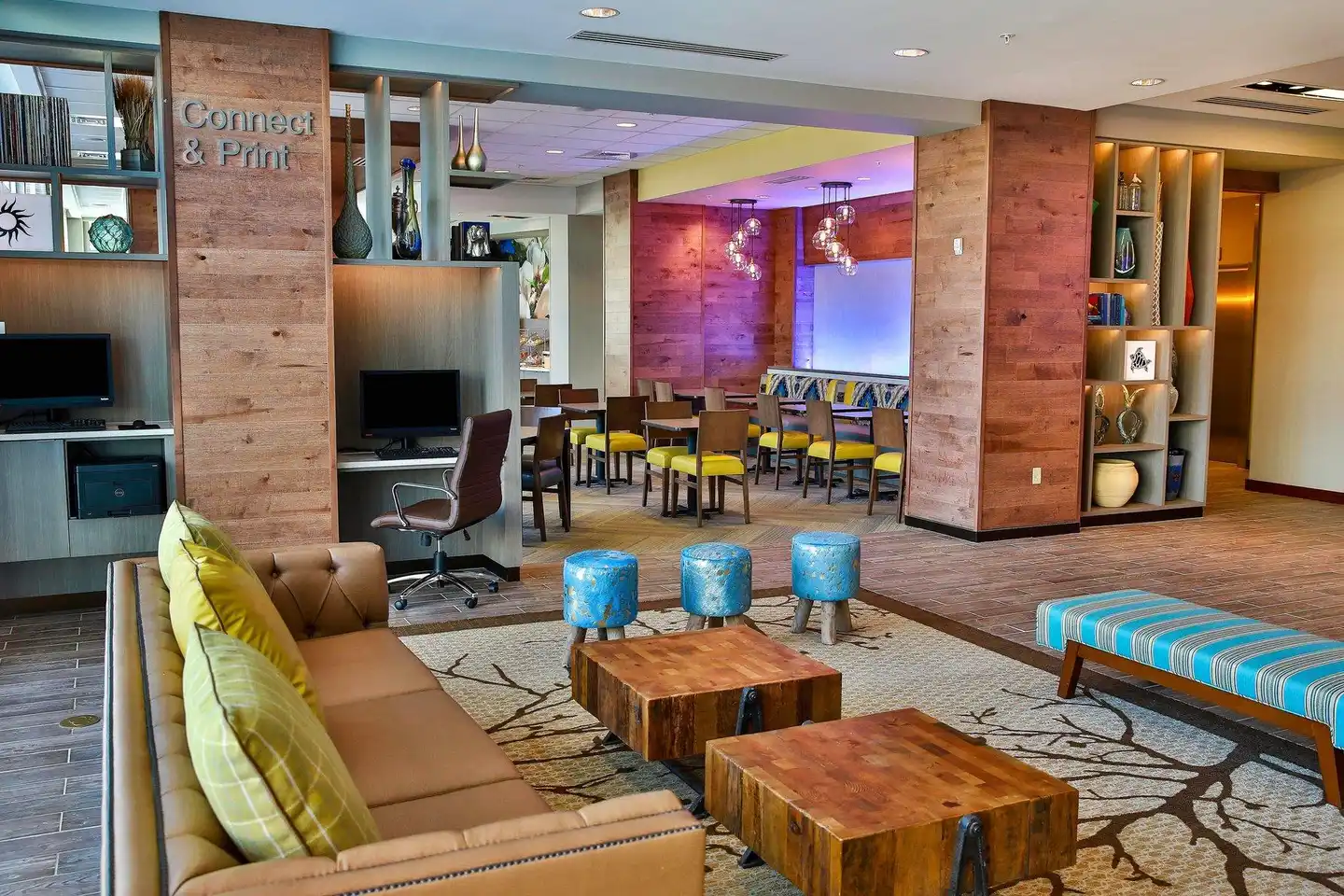 Fairfield Inn & Suites by Marriott Savannah Midtown Bar