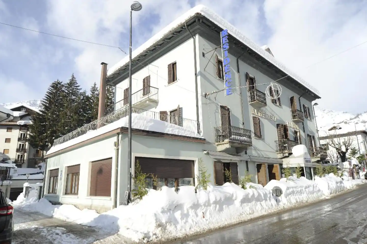 Frejus Case Vacanza - Residence Tabor Aussenansicht